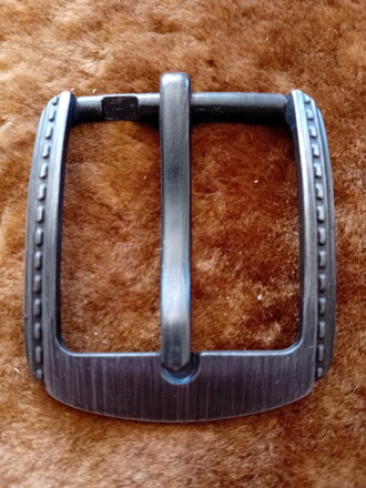 Pracka opasková č.  17