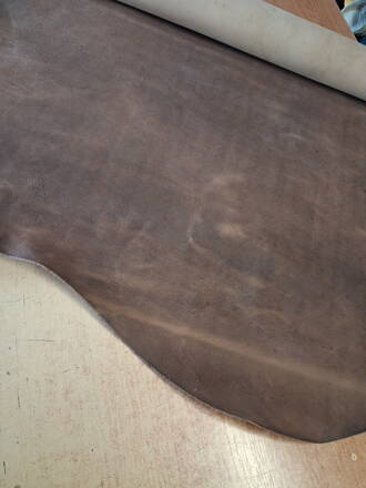 Hovädzia koža crazy hnedá  "PREDANÁ"